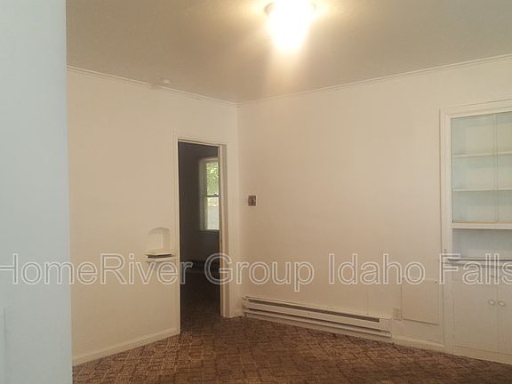 2nd image of 392 Water St