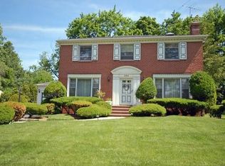 368 Elmwood Ave, Maplewood, NJ 07040