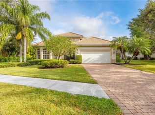 6786 Bent Grass DR, NAPLES, FL 34113