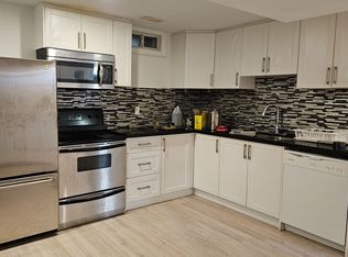 113 Stafford Rd, Toronto, ON M2R 1V5