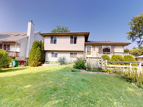 3rd image of 4504 Dorset Ave