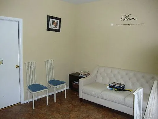 Rented by Dom Realty of NY | media 6