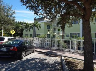 1200 Marseille Dr, Miami Beach, FL 33141