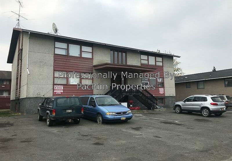 2nd image of 4314 San Roberto Ave APT 3