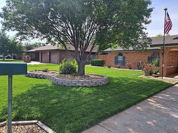 2nd image of 2148 Sierra Dr