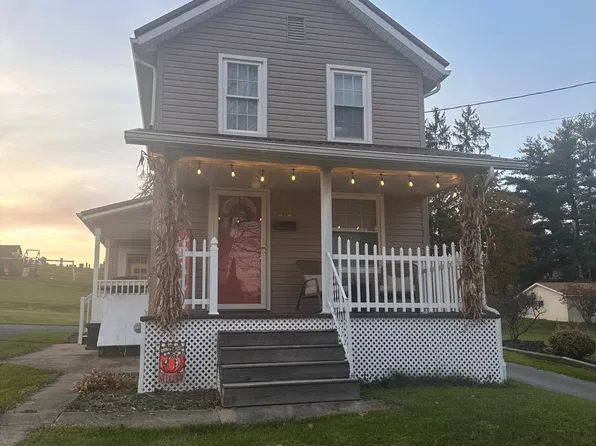 212 Ridge St, Du Bois, PA 15801