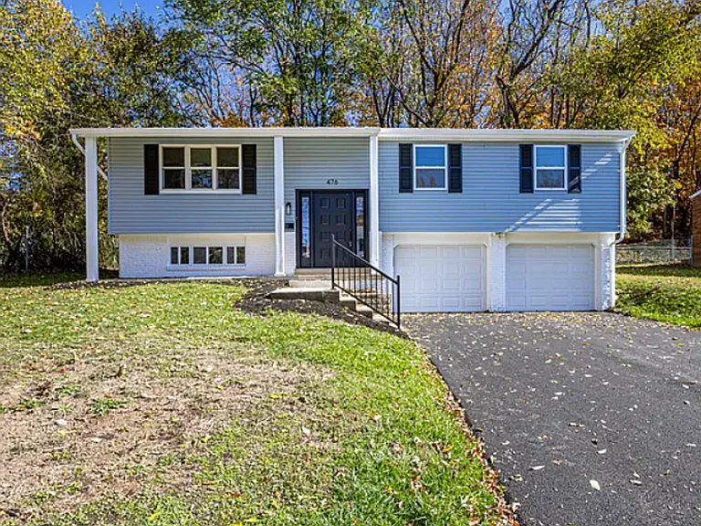 476 Fielding Dr — Photo 1