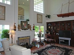 5431 Peregrine Crest Cir, Roanoke, VA 24018