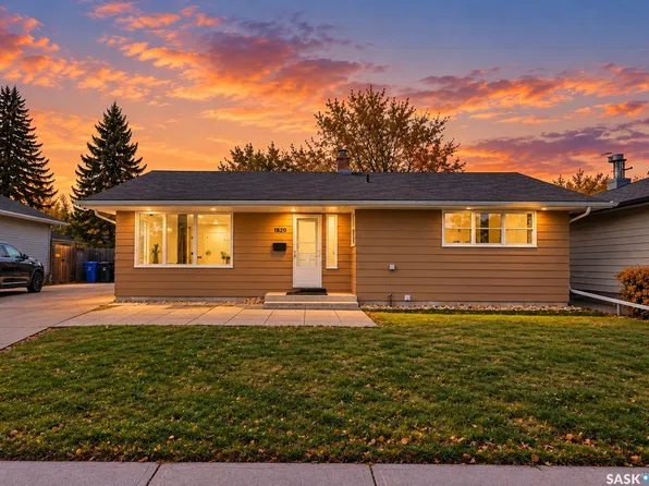 1820 Grant Drive, Regina, SK S4S 4V4