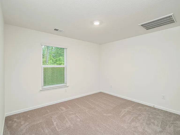 944 Utopia Ln — Photo 17