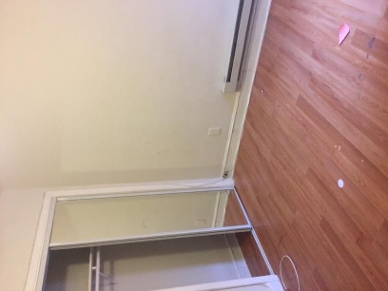 1st image of 2545 W Oakdale St