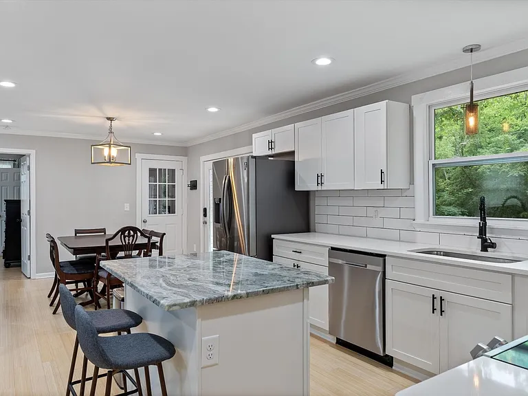 5017 Suter Dr — Photo 24