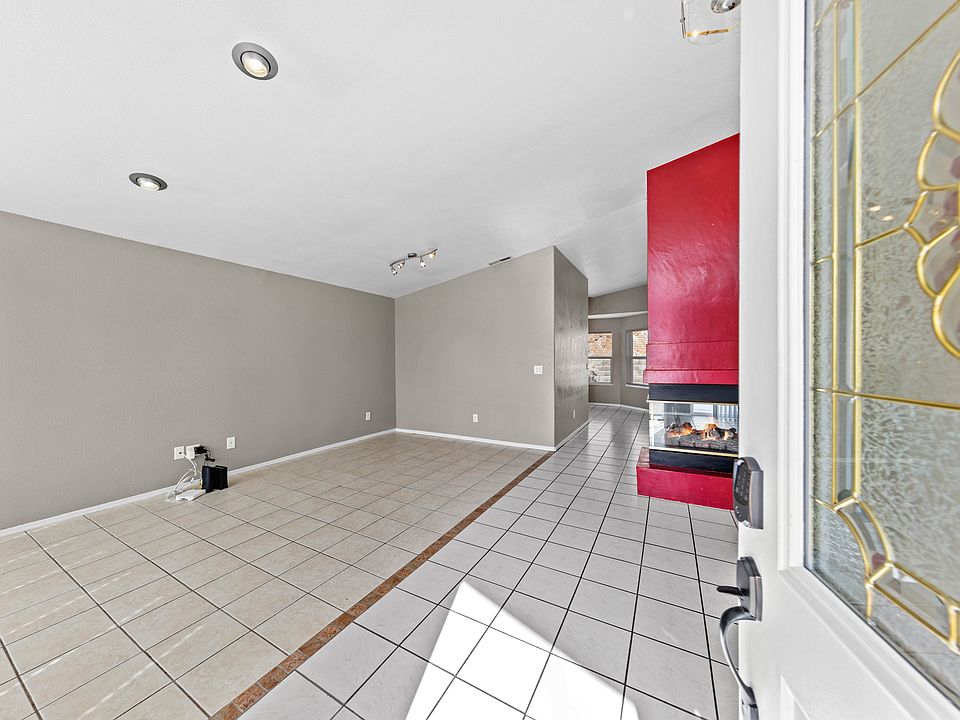 Entrance to living room