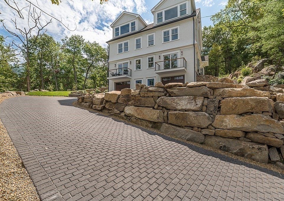 1st image of 5 Samoset Rd #B