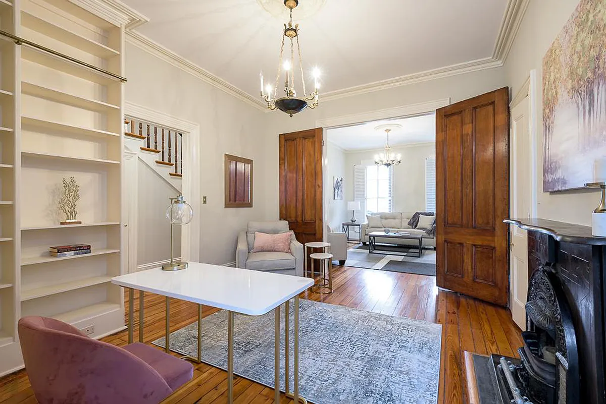 Living Room - 27 3rd St NE #ID1011176P