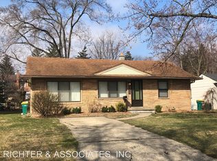 23047 Cora Ave, Farmington Hills, MI 48336