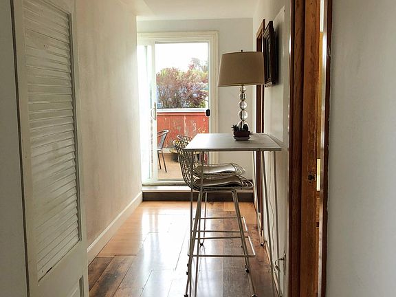 3rd image of 3687 Mission St Unit A