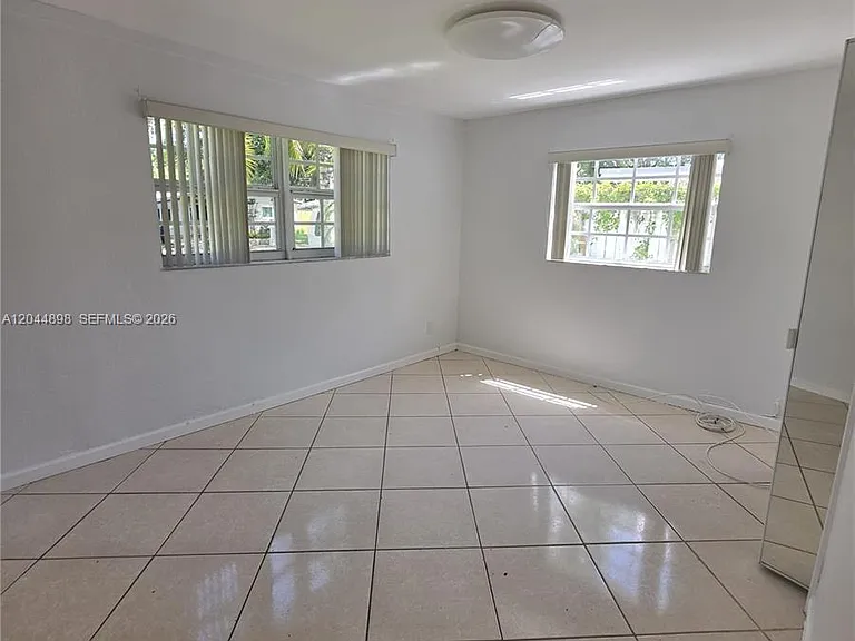 5720 Douglas St — Photo 10