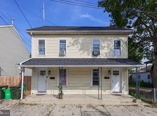 330-332 S 9th St, Lebanon, PA 17042