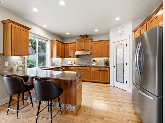 5th image of 2454 Egret Ave