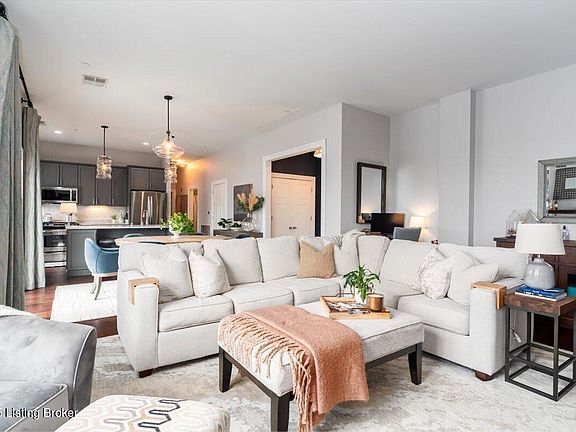 5th image of 1409 Mockingbird Terrace Dr Unit 505