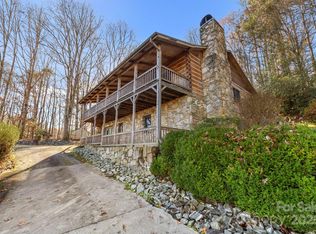 71 Blue Grass Cir, Rosman, NC 28772