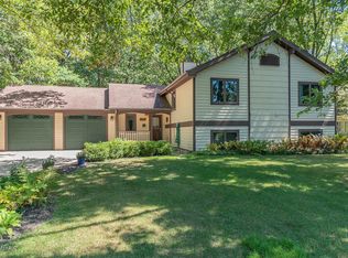 1522 Wickford Dr, Kalamazoo, MI 49009