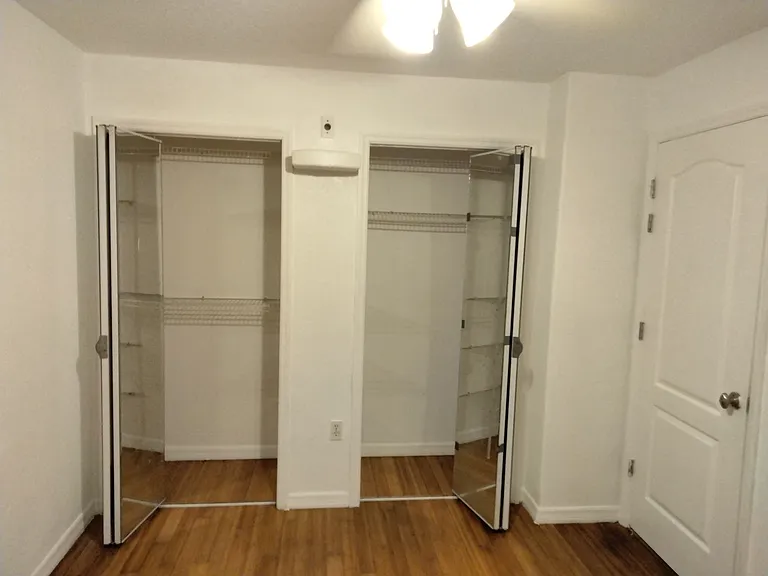 915 W Magnolia St #915 — Photo 28