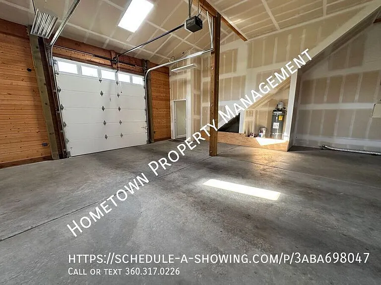 4047 Legacy Dr NE #GUEST HOUSE — Photo 6