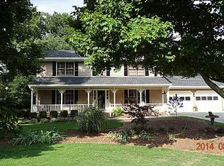 1117 Spring Mill Dr, Lilburn, GA 30047