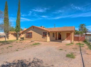 3243 E 27th St, Tucson, AZ 85713