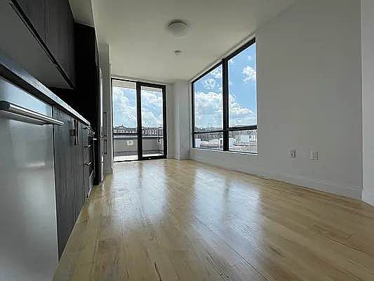 1st image of 564 Saint Johns Pl APT 812