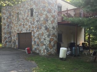 31 Old Vienna Rd, Hackettstown, NJ 07840