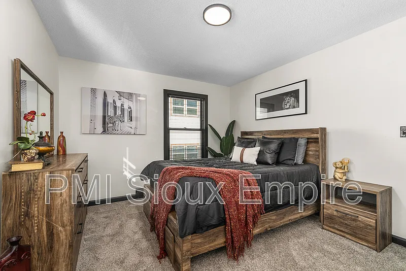 1 bed, 1.0 bath, 900 sqft, $1,100 — Photo 4