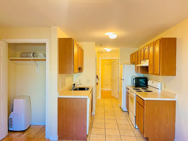 23 Church St #4 — Photo 5