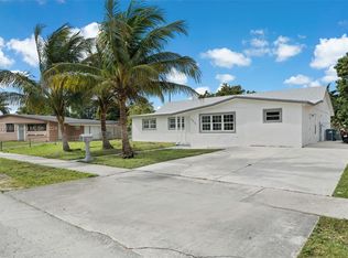 19512 NW 38th Ct, Miami Gardens, FL 33055