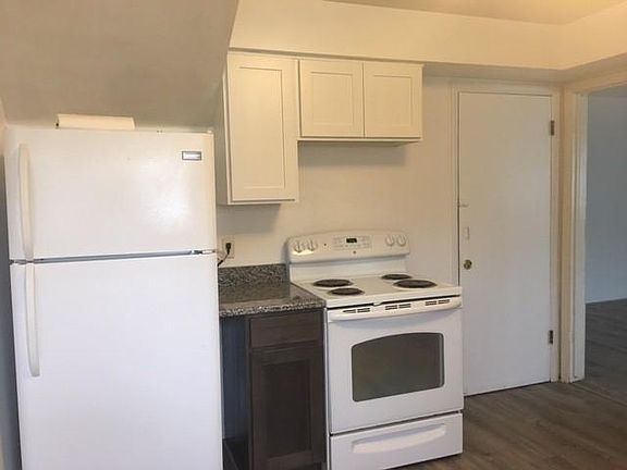 2nd image of 1024 E Williams Ave