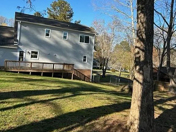 2nd image of 2312 Rada Dr