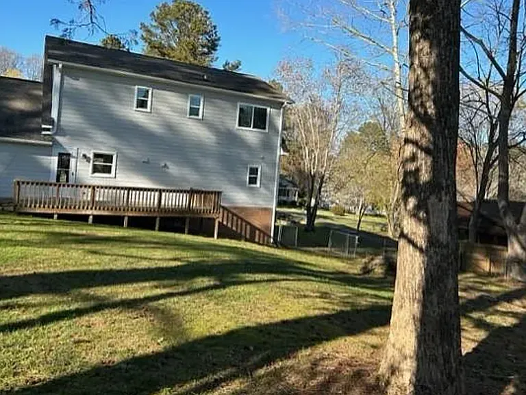 2312 Rada Dr — Photo 2