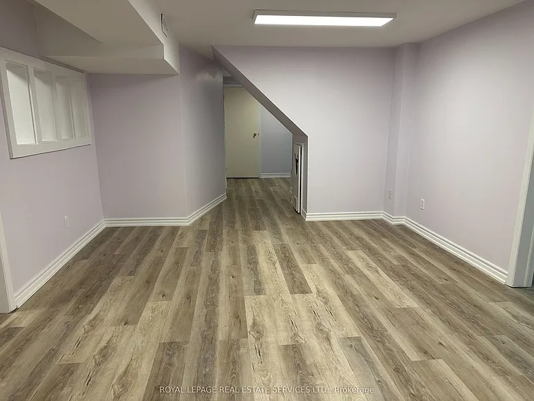 1301 Holton Heights Dr #LWR LVL — Photo 5