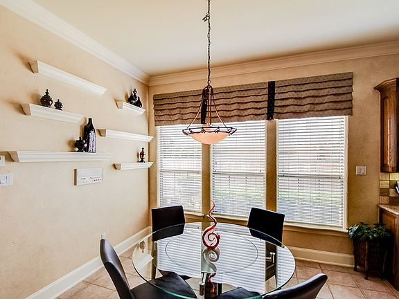5th image of 6901 Shalimar Ct