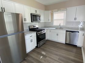 400 Massachusetts Ave