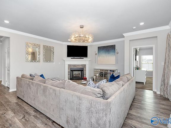 2nd image of 7009 Newland Ct