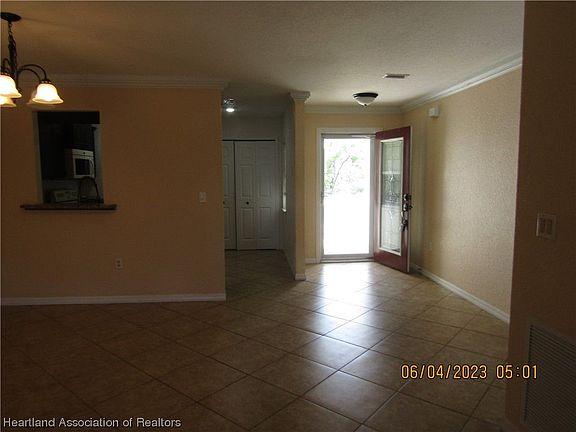 2nd image of 230 Aleutian St NE