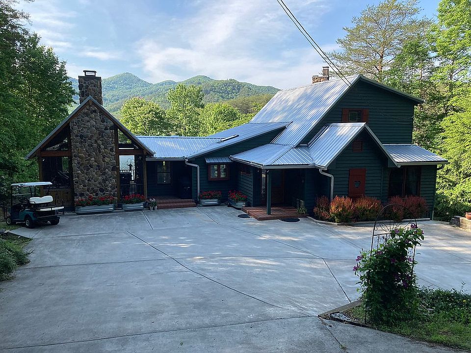 7.  House from driveway 