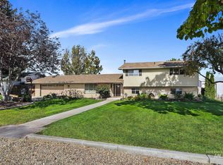 315 E Pat Ln, Caldwell, ID 83607