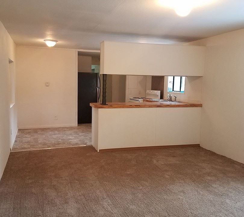 1st image of 21 E Hartstene Pl