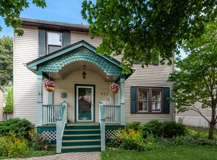 507 Richards St, Geneva, IL 60134