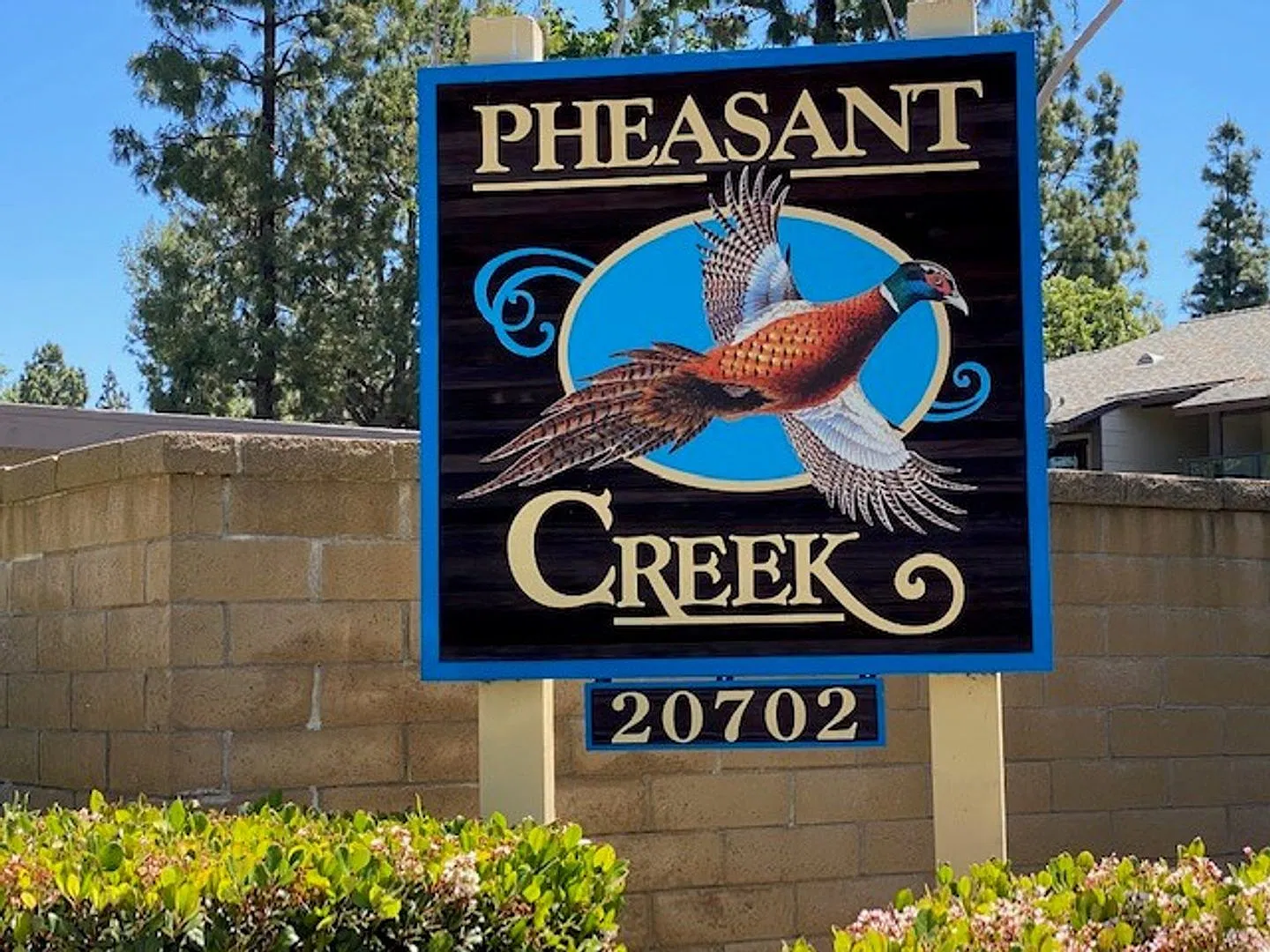 Pheasant Creek: Lower 1 Bedroom 1 Bath Condo, — Photo 1