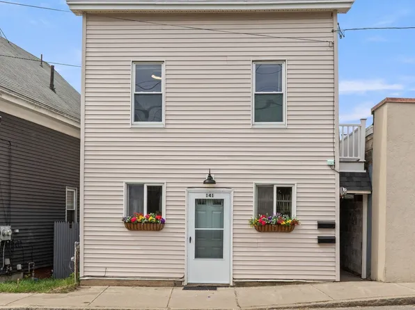 141 Prospect St, Gloucester, MA 01930